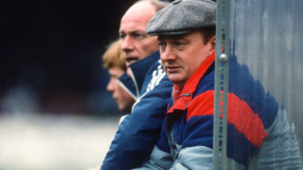 Graham Carr in 1987, wearing a flatcap