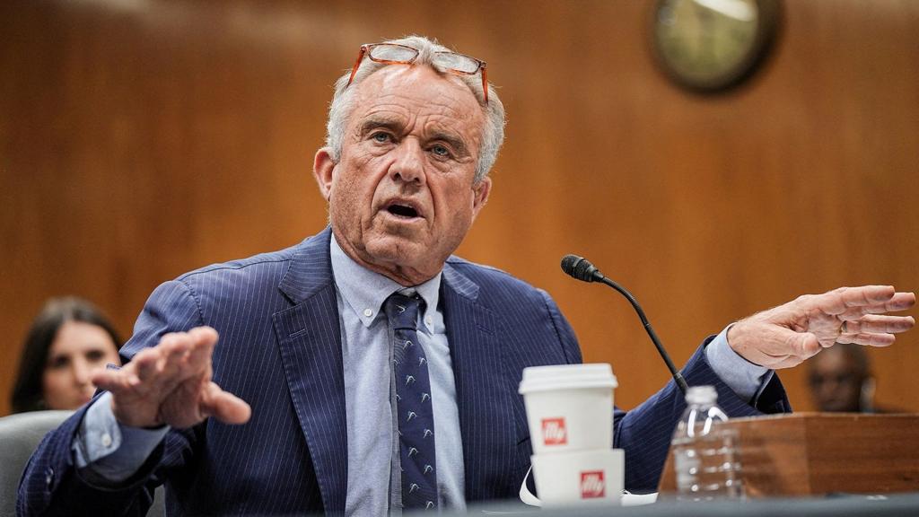 Robert F. Kennedy Jr., Tüm ABD Aşı Danışma Kurulunu Reddetti