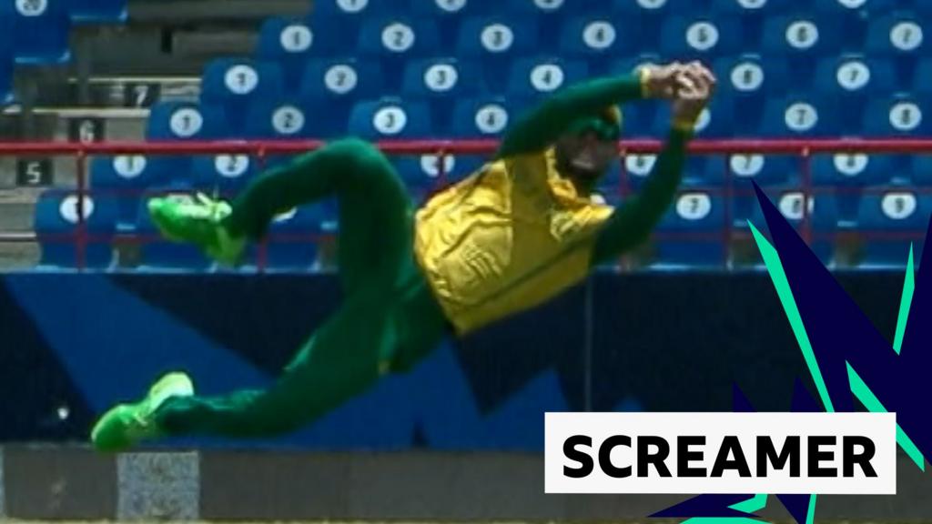 'Defying the laws of gravity' - Hendricks takes brilliant catch to remove Salt