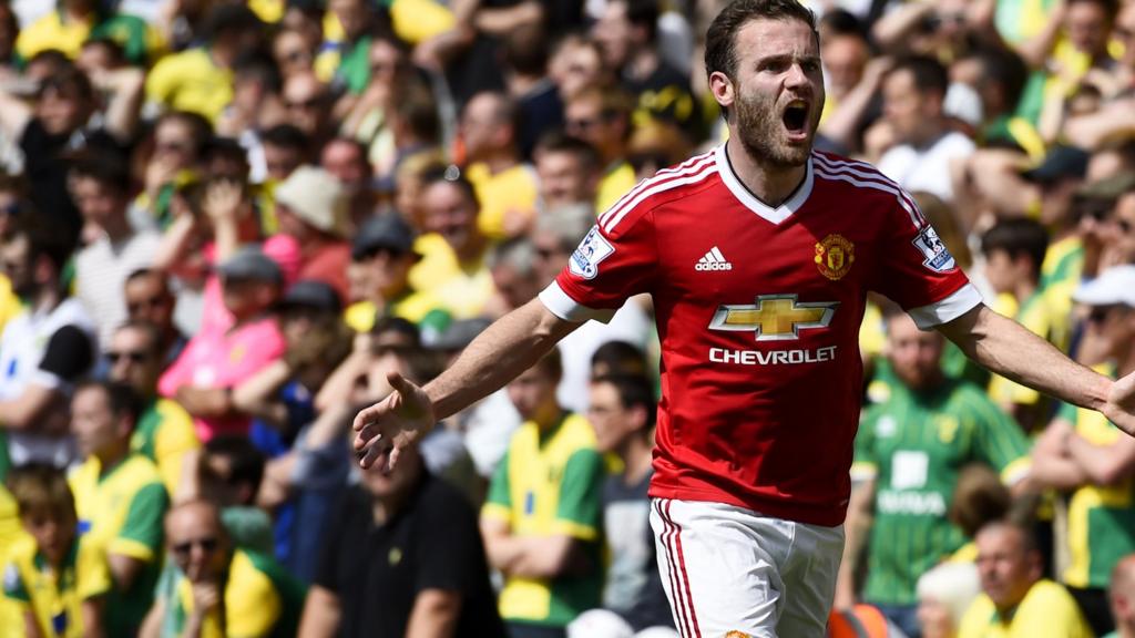 Juan Mata celebrates