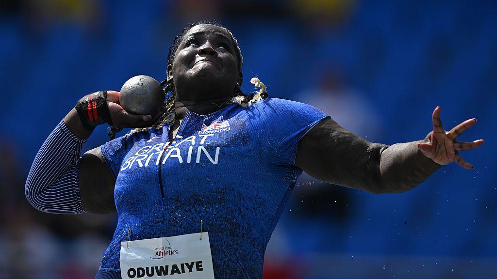 Funmi Oduwaiye throws the shot put