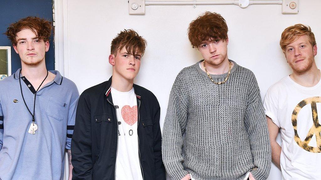 Viola Beach