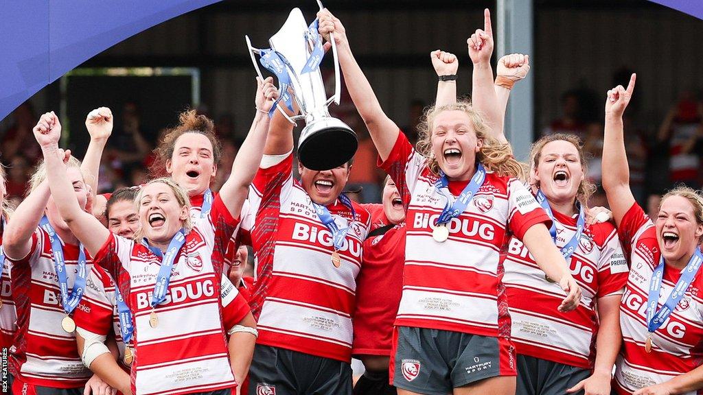 Natasha Hunt and Zoe Aldcroft lift the Women's Premiership title