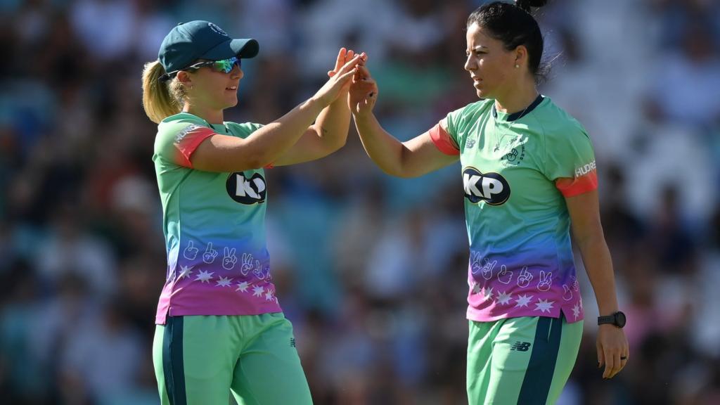 Marizanne Kapp celebrates a wicket