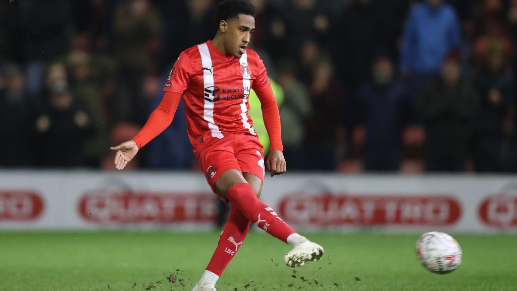 Zech Obeiro scores the winning penalty for Leyton Orient