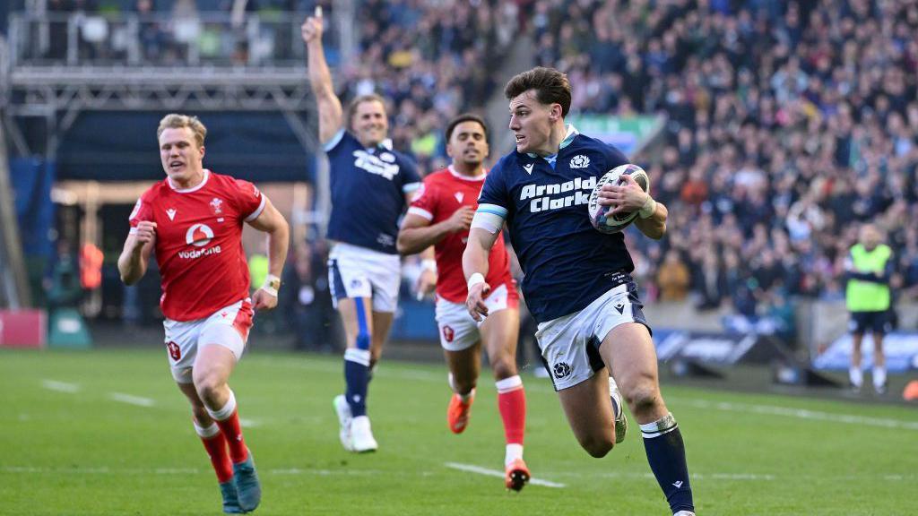 Tom Jordan scores