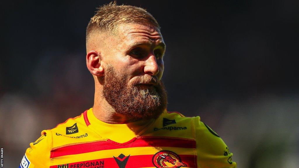 Sam Tomkins was one of seven different try scorers for Catalans in their comfortable victory over Castleford