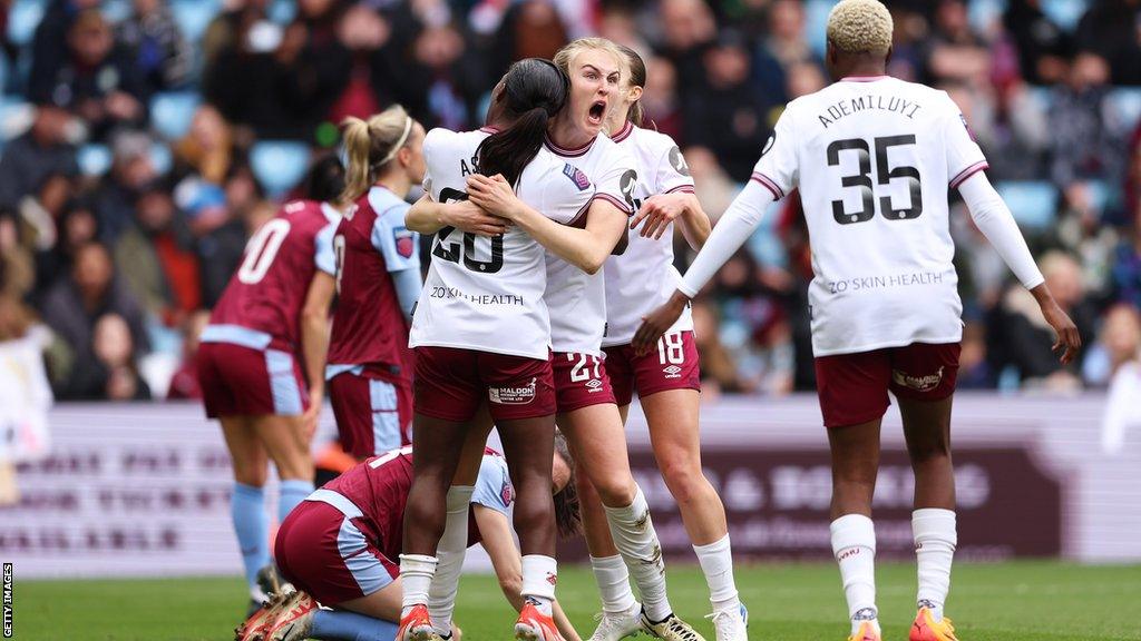 Shannon Cooke celebrates