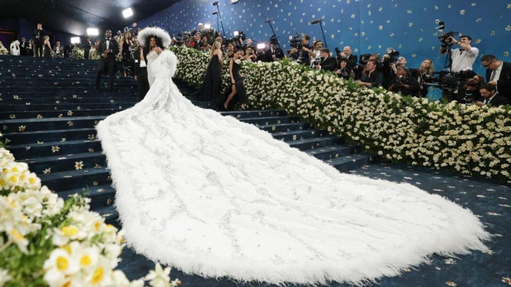 MET GALA NOT RELEVANT ANYMORE! DOESN’T ATTACK HITLER-PRAISING FELON DONALD TRUMP — might as well be Johannesburg in 1975 🤮