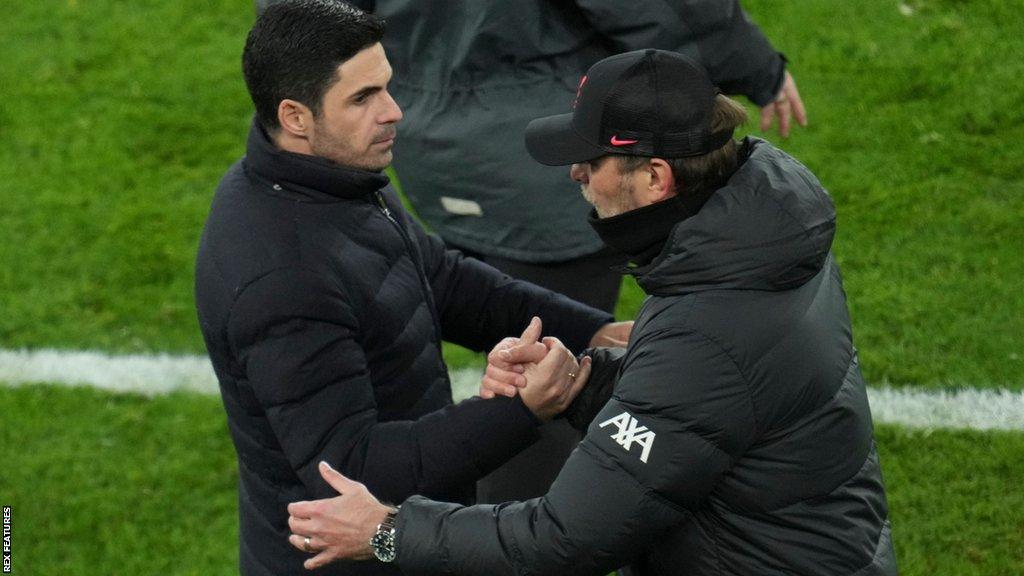 Jurgen Klopp and Mikel Arteta meet at pitchside