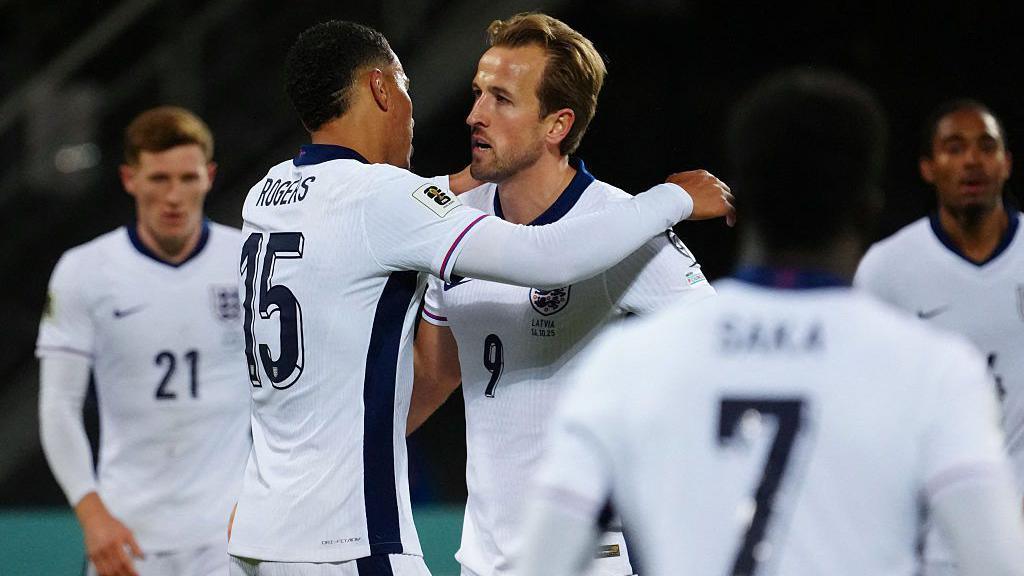 Harry Kane celebrates