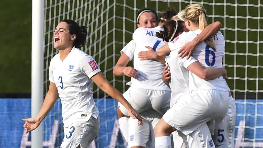 England squad celebrating