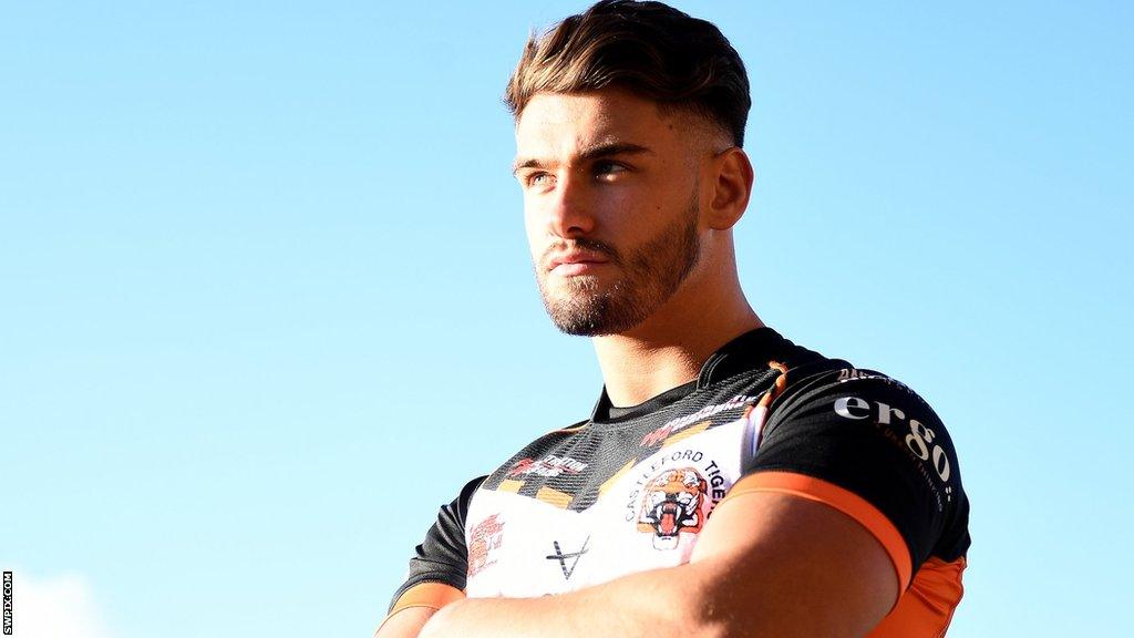 Jacques O'Neill pouts in the Castleford sunshine at a media day opportunity back in 2021