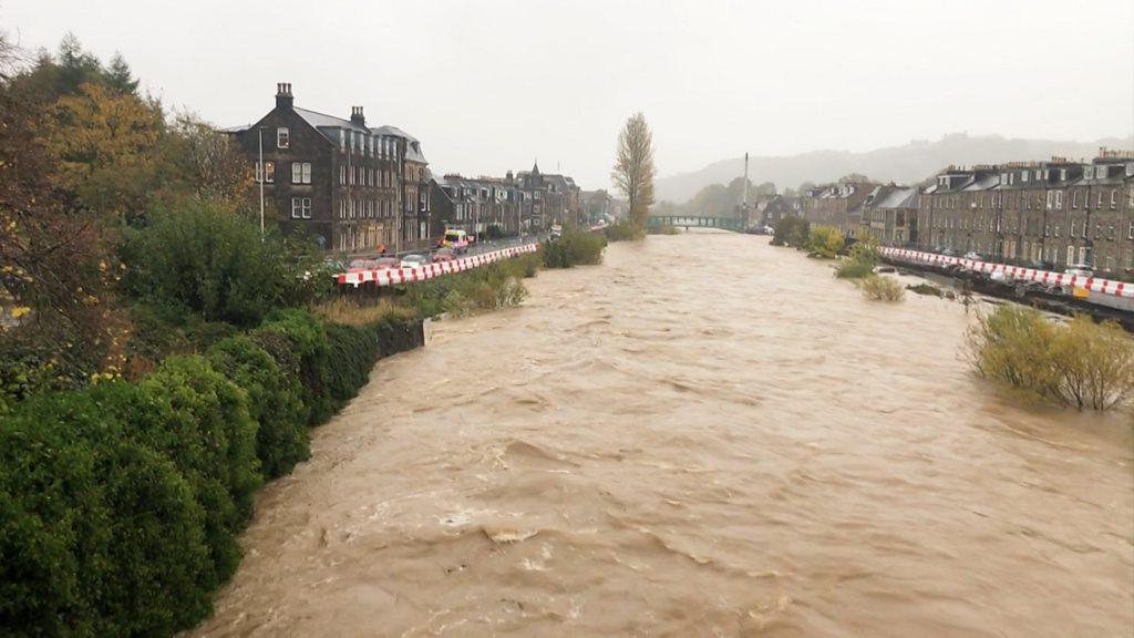 There are fears up to 500 properties could be affected in the Scottish Borders town as river levels rise.