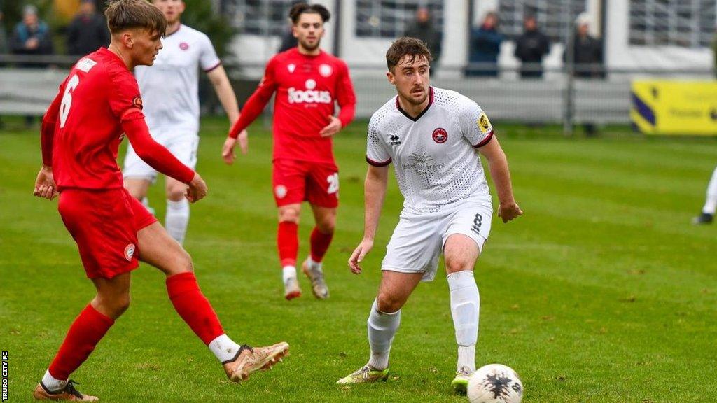 Truro City v Worthing