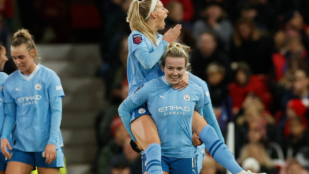 Man Utd v Man City in the Women's Super League