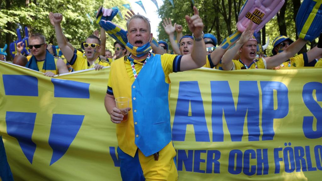 Sweden fans