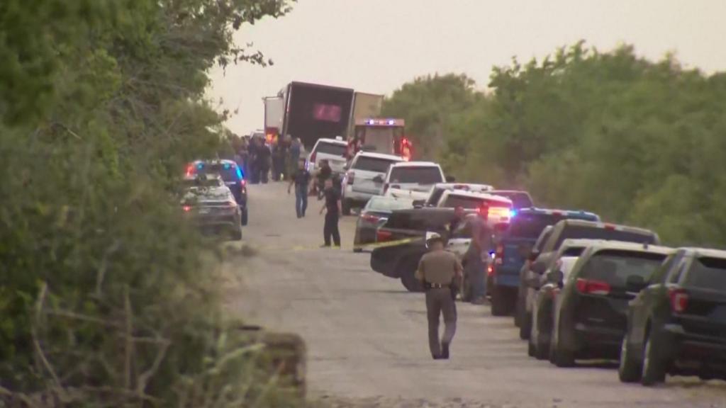 Texas migrant deaths Texas lorry had no water or air con officials