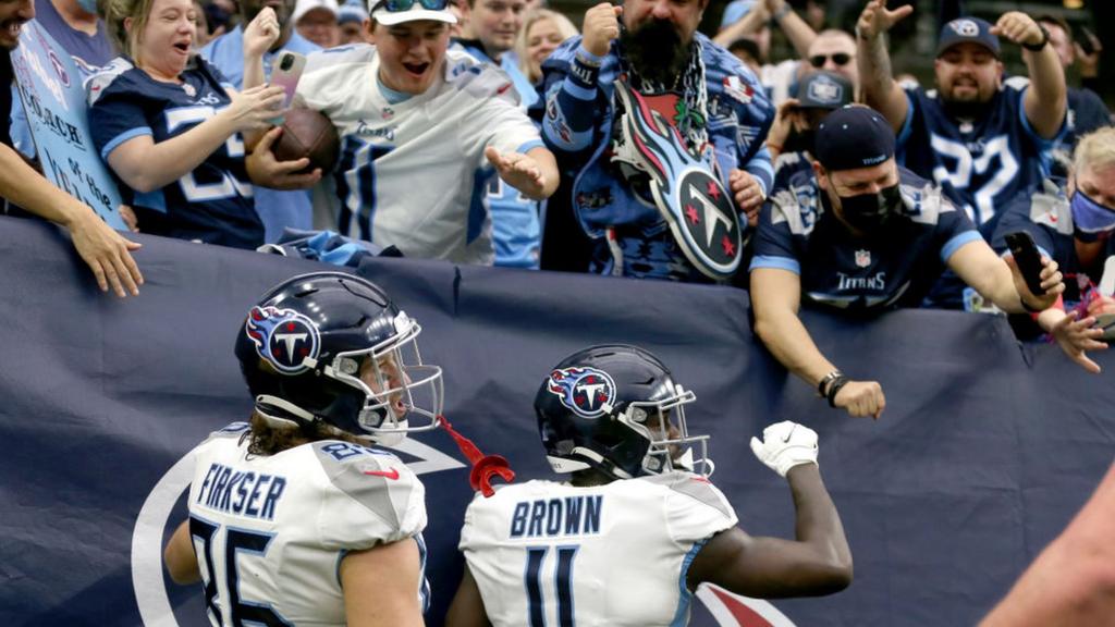 AJ Brown celebrates with Tennessee Titans fans