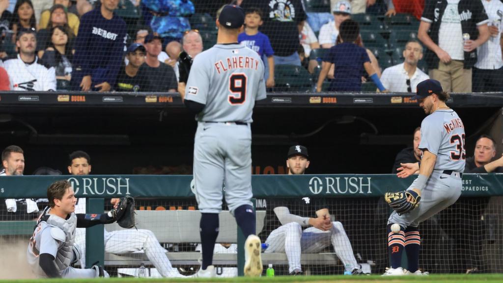 Tigers players combine for a magnificent pinball catch