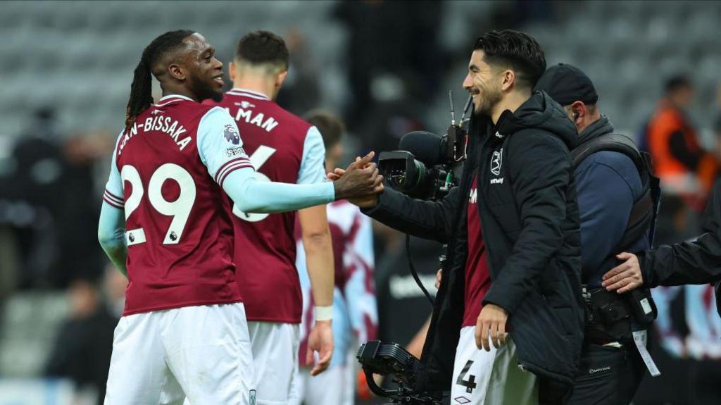 Aaron Wan-Bissaka celebrates after scoring his first West Ham goal