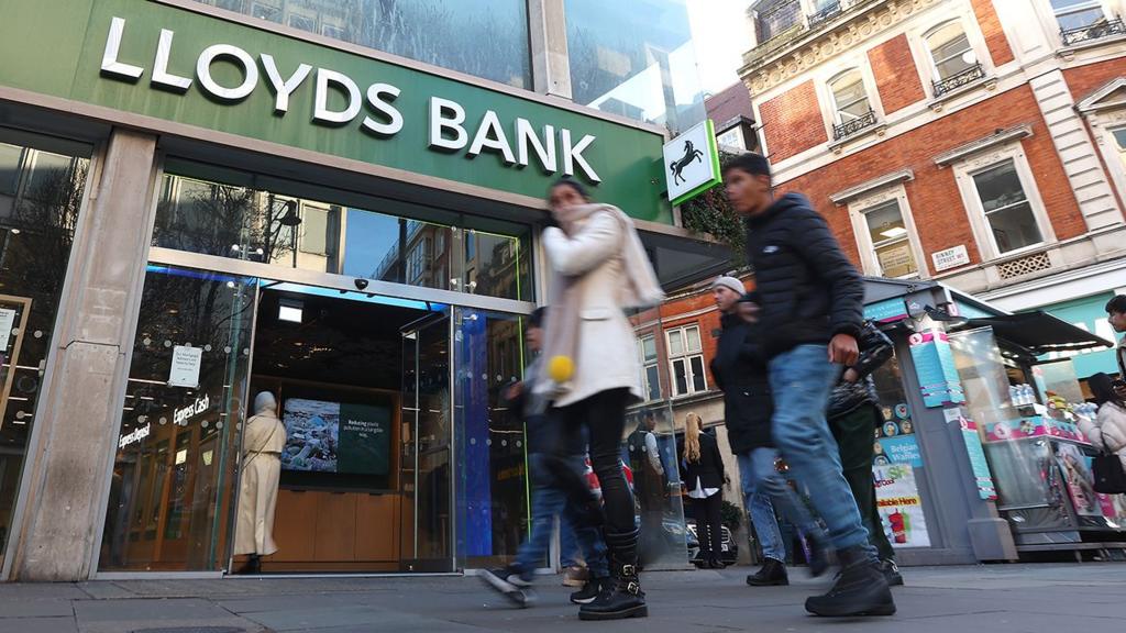 Lloyds accused of failing small firms as it cut lending