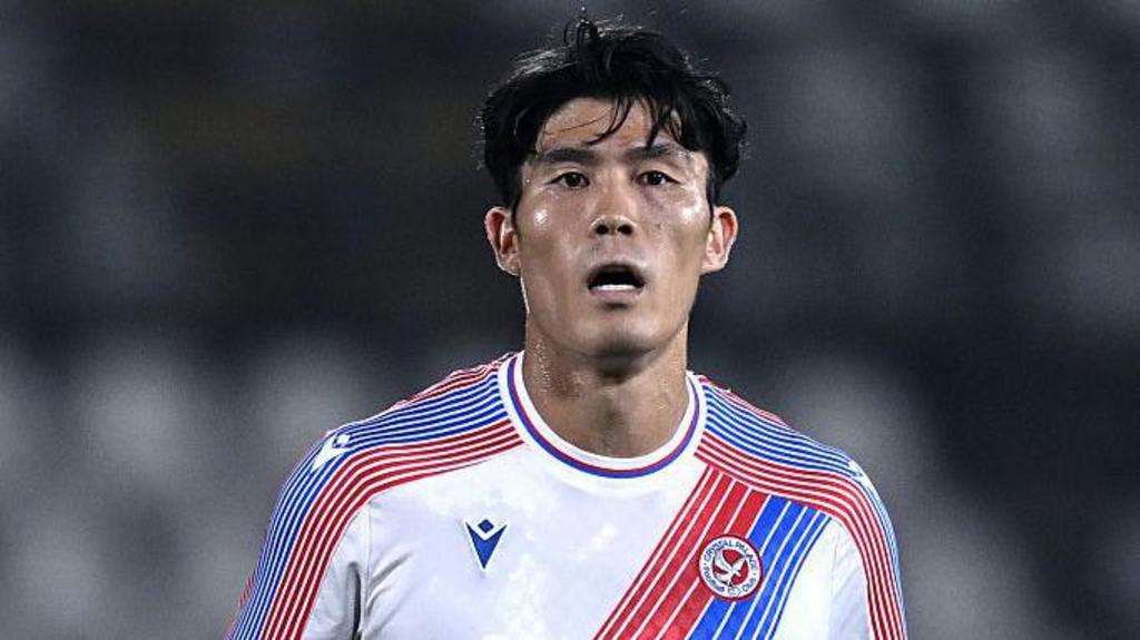 Palace sign defender Tomiyasu after pre-season trial
