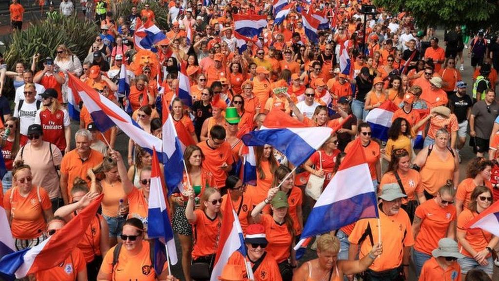 Netherlands fans