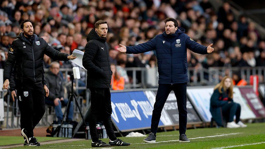 Ryan Mason expresses frustration on the touchline