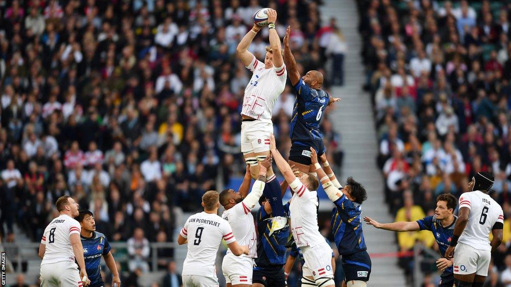 England v Japan line-out