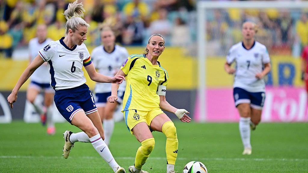 Leah Williamson playing against Sweden in 2024