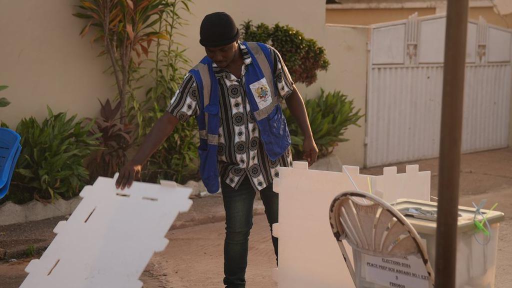 Polls close at Peace Preparatory School-Aboabo in Kumasi.