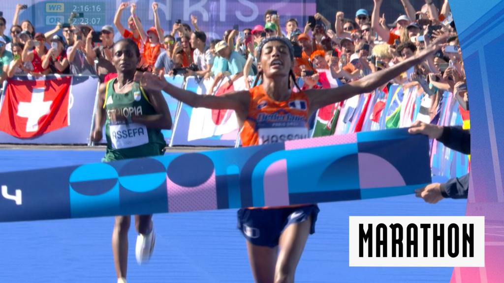 'Absolutely remarkable!' Hassan wins marathon in dramatic sprint finish
