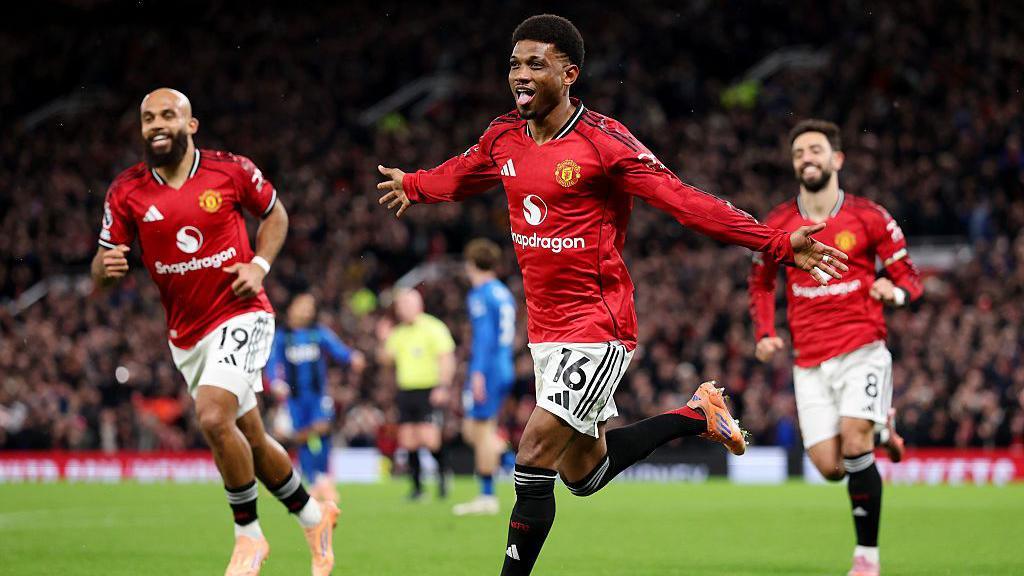 Man Utd 4-4 Bournemouth: Did draw underline transfer priorities? - BBC Sport