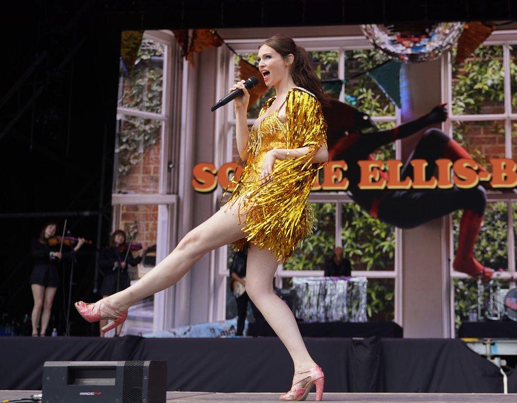 Sophie Ellis Bextor