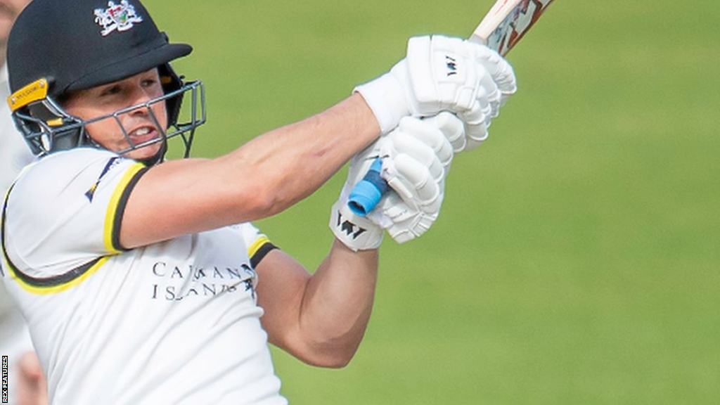 Gloucestershire captain Graeme Van Buuren responded to a first-innings golden duck with his 49th first-class fifty