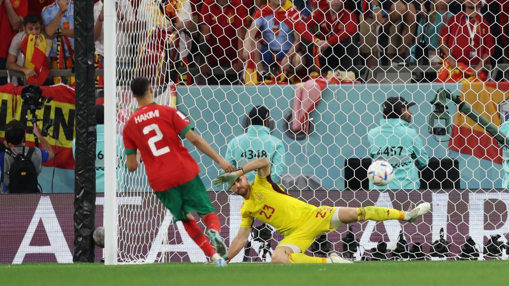 Achraf Hakimi scoring a panenka penalty against Spain for Morocco at the 2022 World Cup