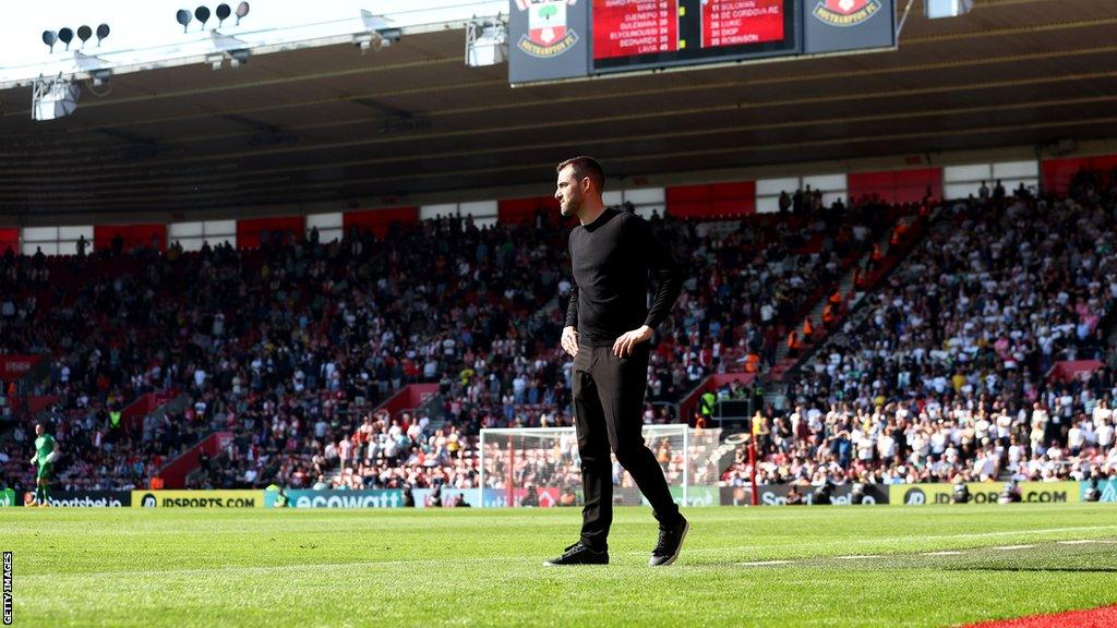 Reading have named former Southampton boss Ruben Selles as its new manager.