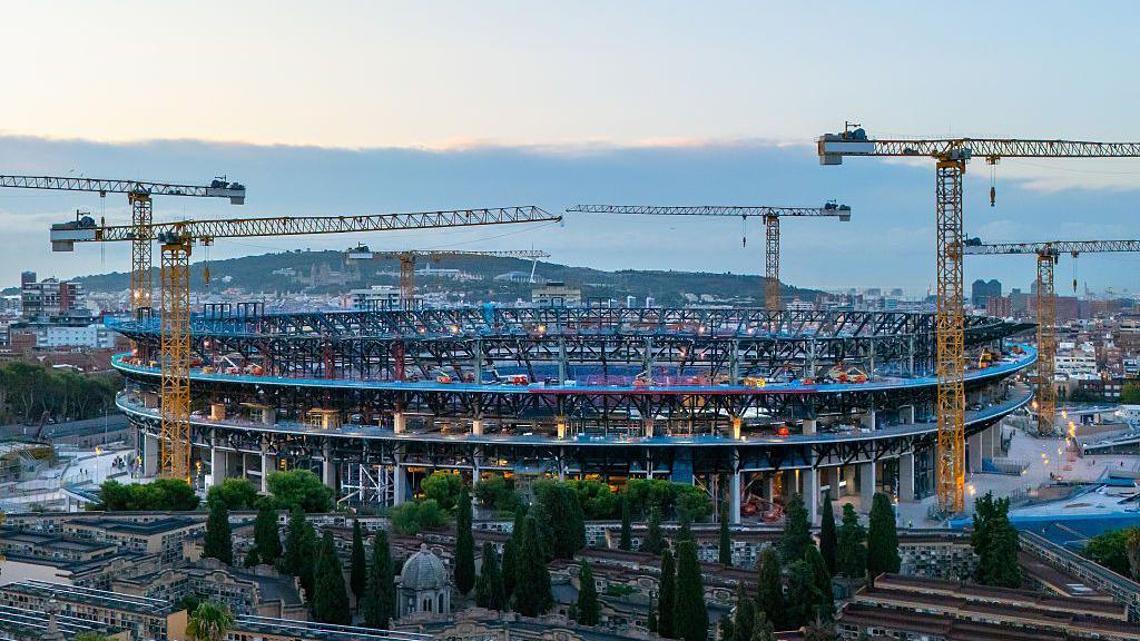 Nou Camp under reconstruction 