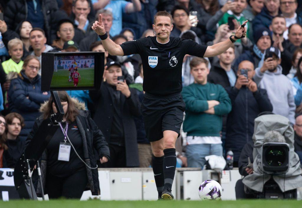 Ref and VAR decision