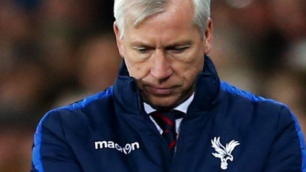 Palace in 'mini-crisis' admits Pardew