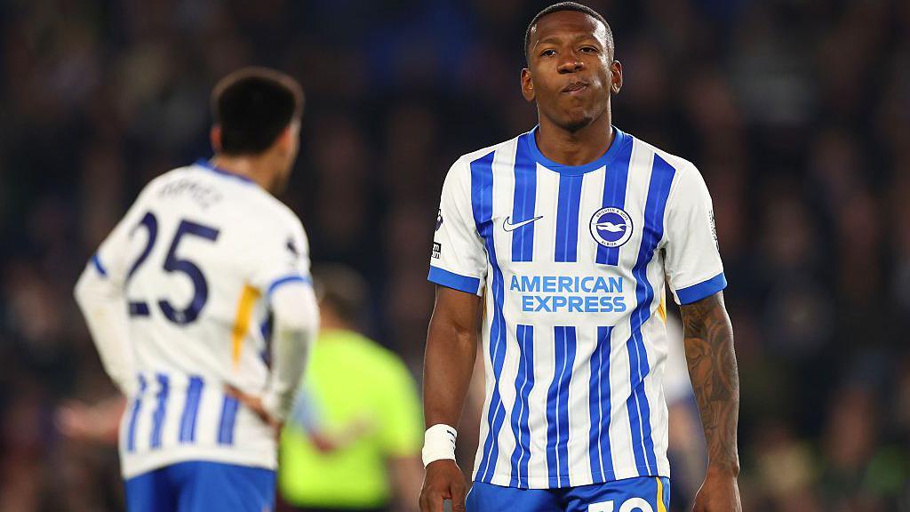 Pervis Estupinan playing for Brighton