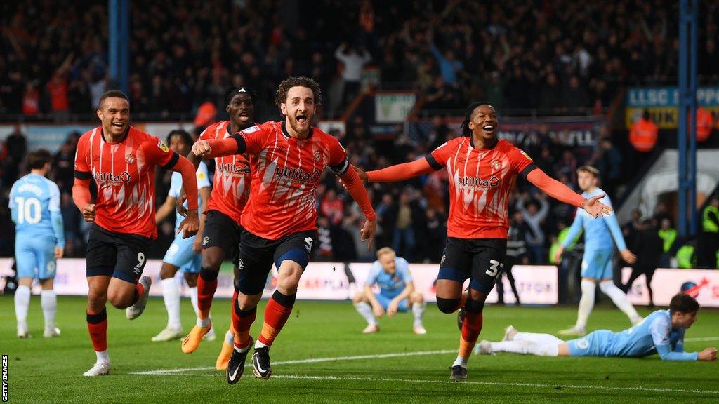 Luton Town beat Sunderland 2-0 at Kenilworth Road to reach the Championship play-off final