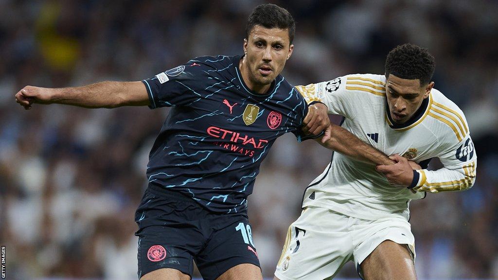 Rodri playing for Manchester City against Real Madrid