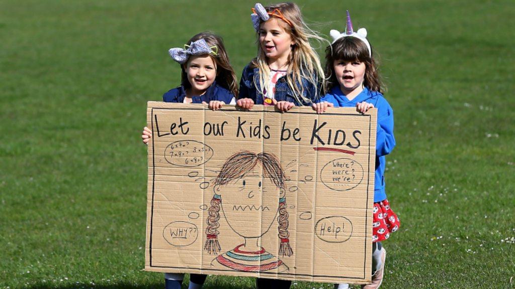 School children protesting against SATS