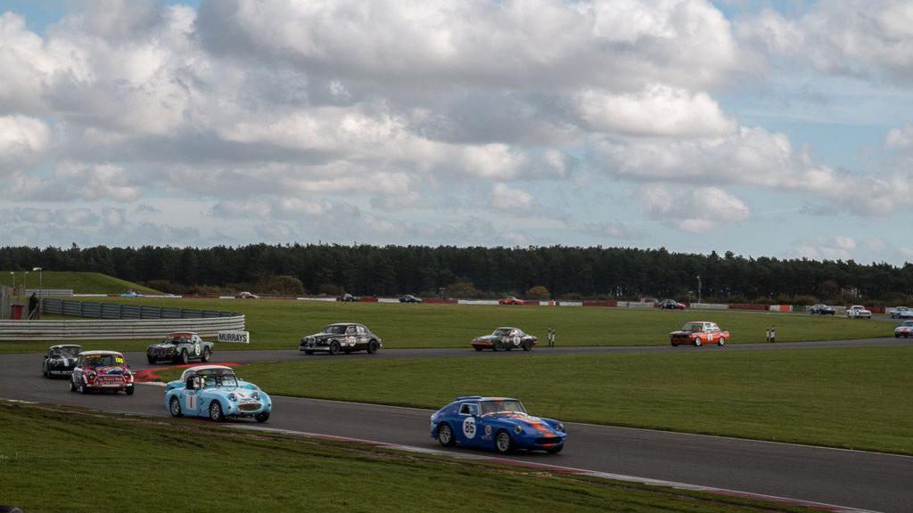 Vintage cars at Snetterton racetrack