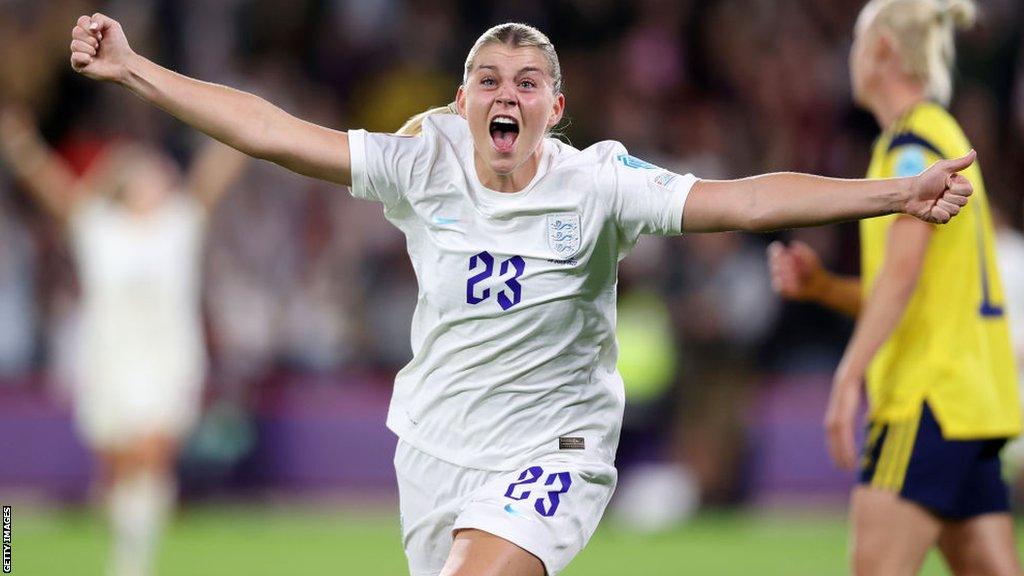 Alessia Russo celebrates her goal against Sweden