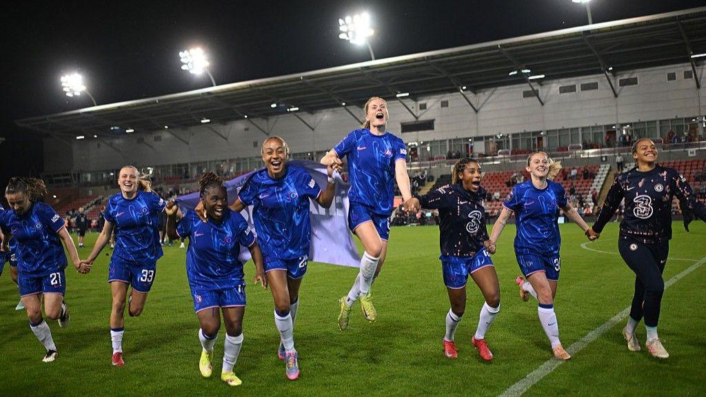 Chelsea celebrate WSL win