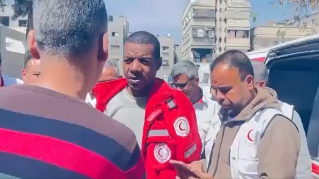 Roter Halbmond meldet Freilassung von in Gaza festgehaltenem Sanitäter während tödlichem israelischem Angriff