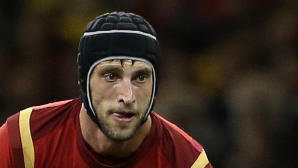 Luke Charteris